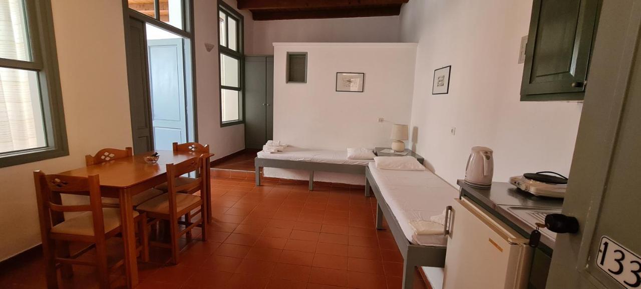 העיירה רתימנו Vecchio Hotel מראה חיצוני תמונה