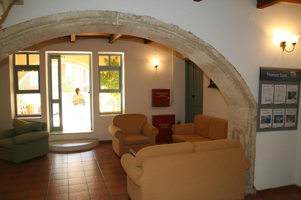 העיירה רתימנו Vecchio Hotel מראה חיצוני תמונה