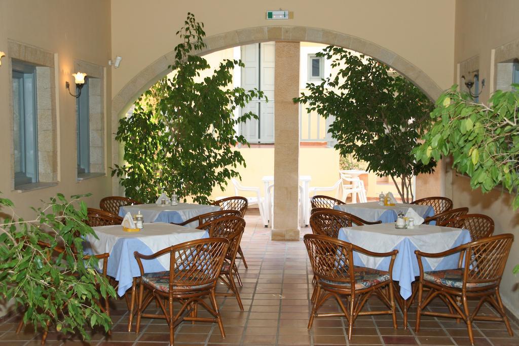 העיירה רתימנו Vecchio Hotel מראה חיצוני תמונה