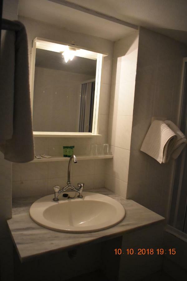 העיירה רתימנו Vecchio Hotel מראה חיצוני תמונה