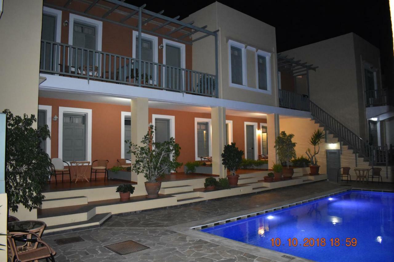 העיירה רתימנו Vecchio Hotel מראה חיצוני תמונה